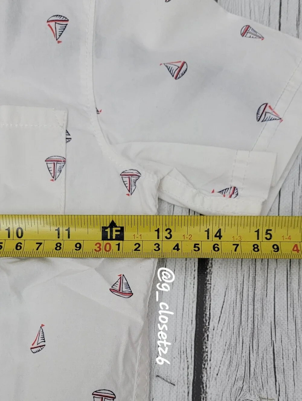 Carter's White Short-Sleeve Button-Up Shirt with Small Navy & Red Sailboat Print